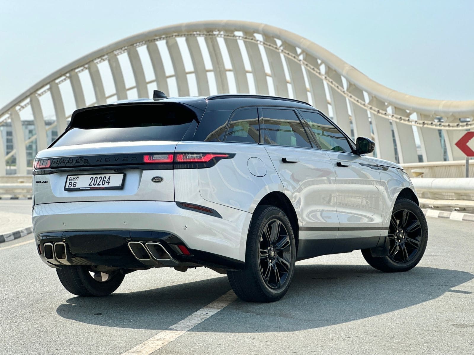 Range Rover Velar SVR KIT 2023