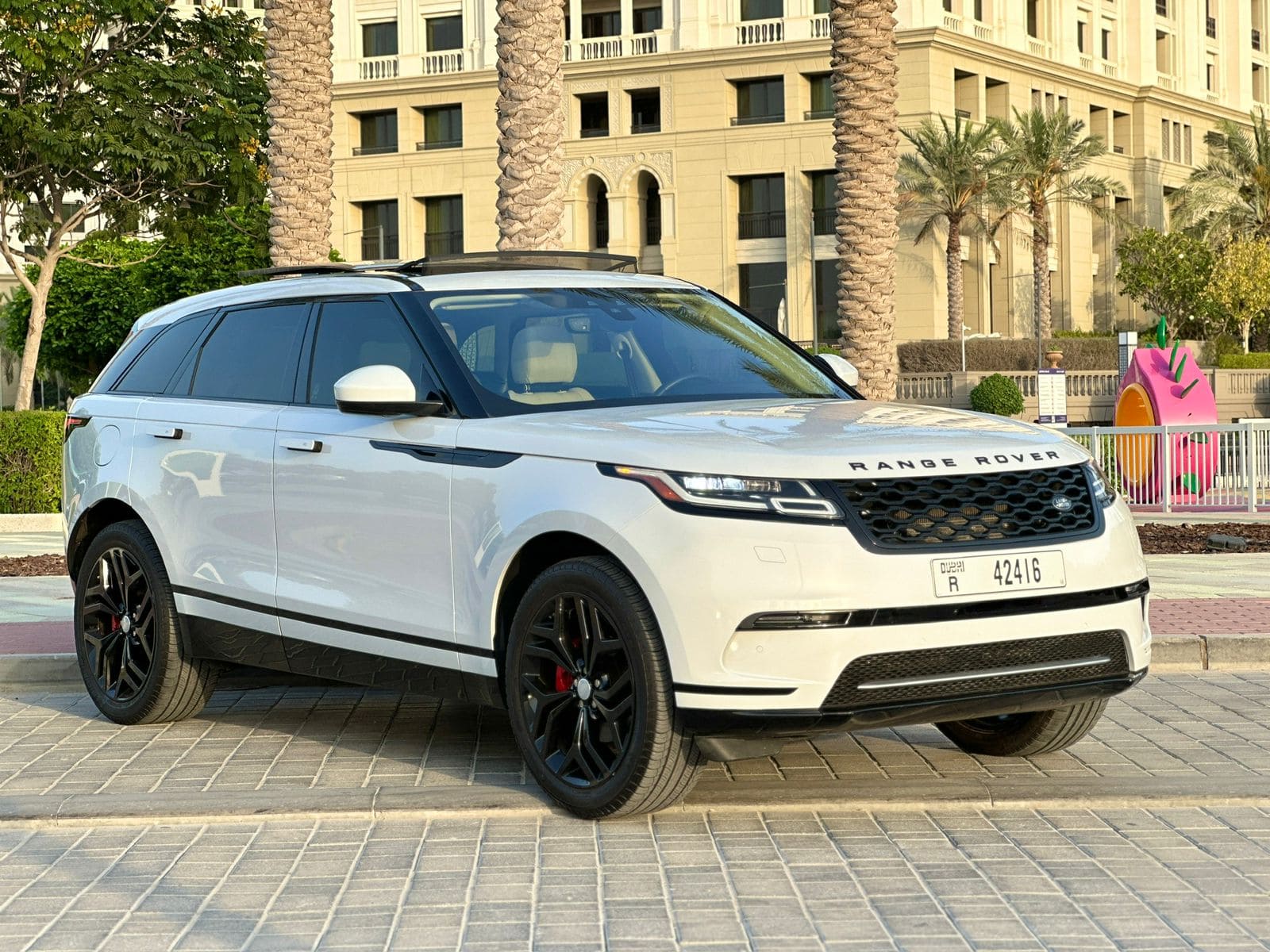 Land Rover Range Rover Velar 2023