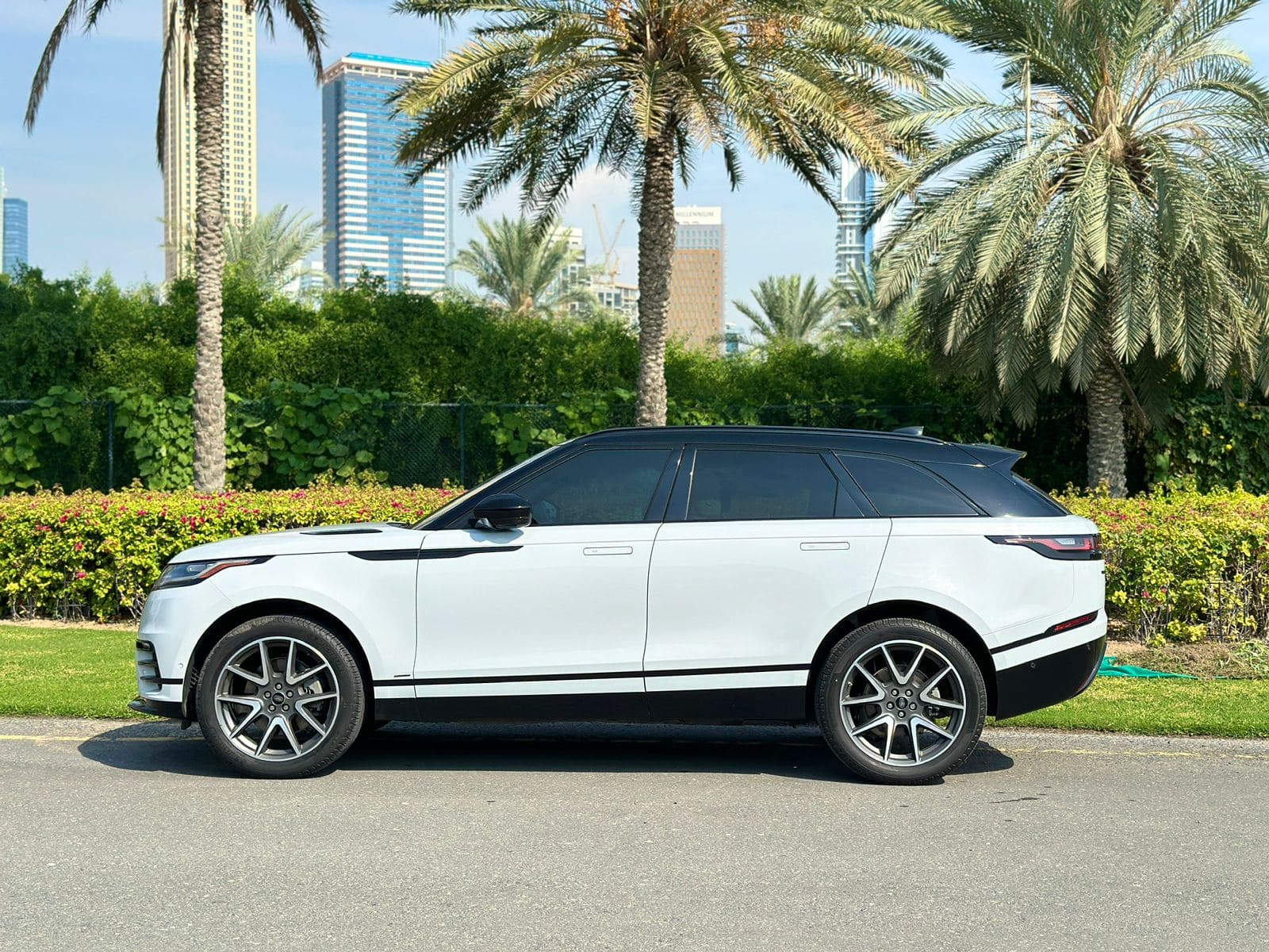 Range Rover Velar R-Dynamic 2023