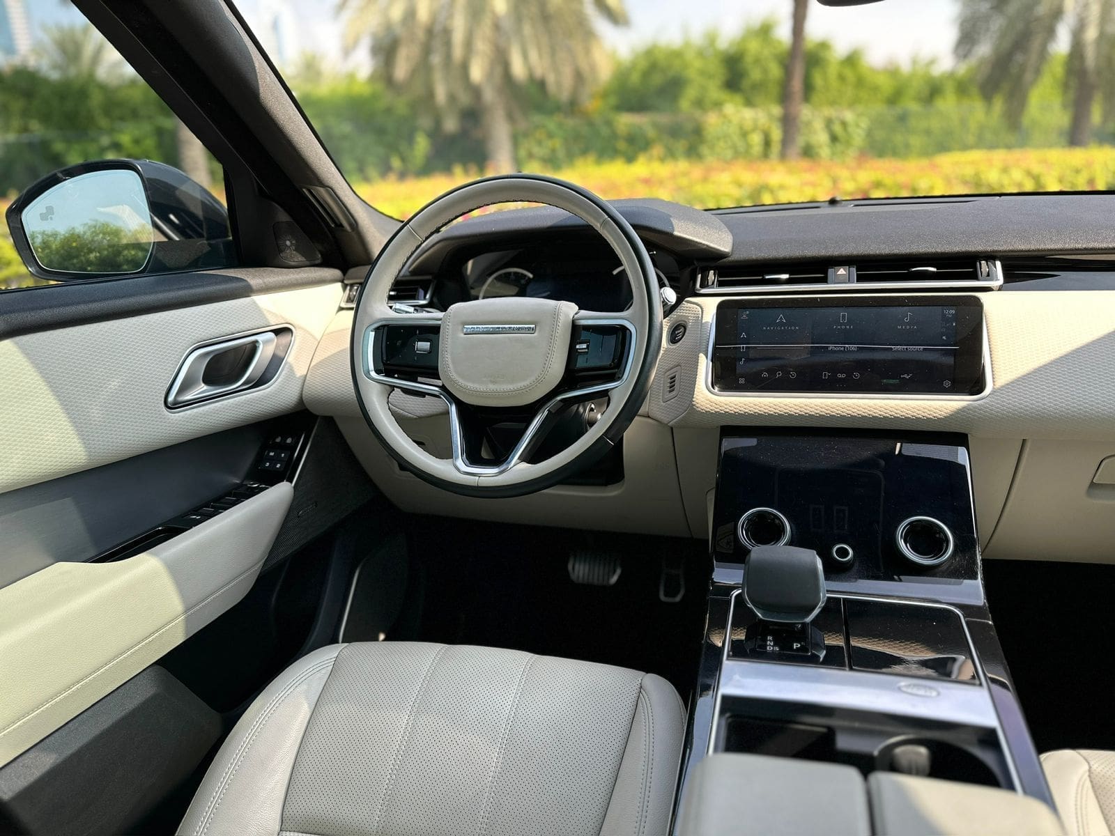 Range Rover Velar R-Dynamic 2023